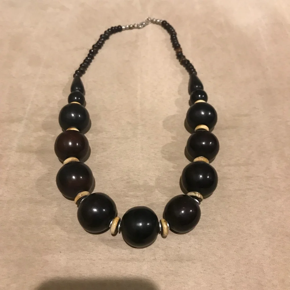 Forever 21 Chunky Necklace - Picture 1 of 1